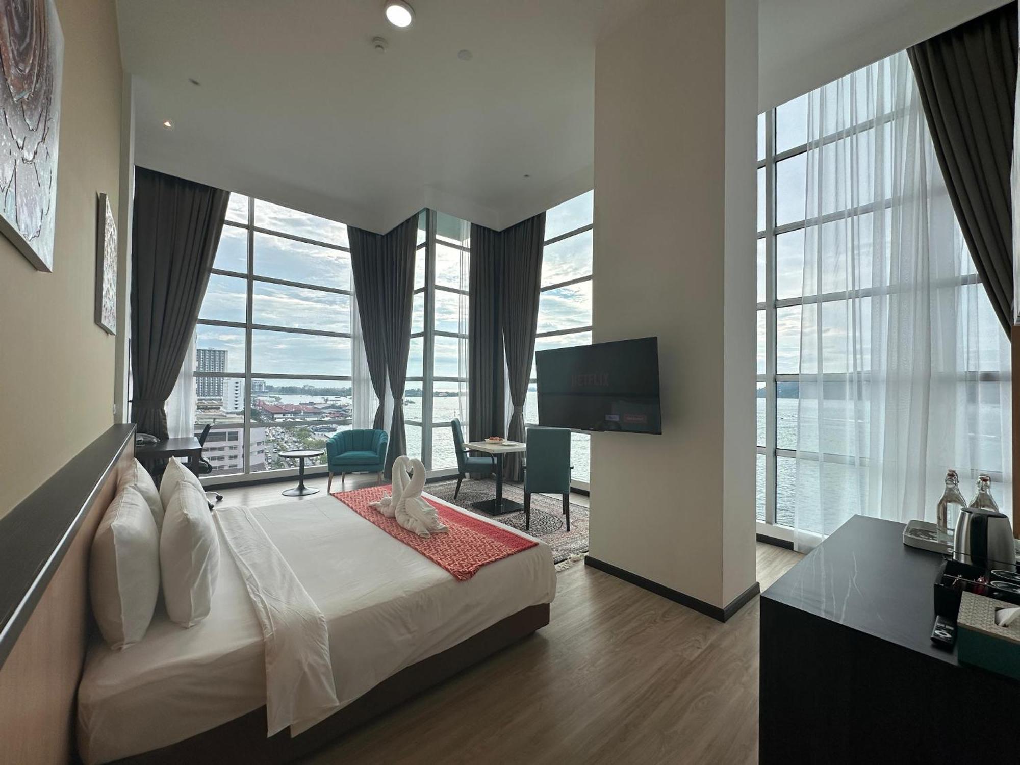Hotel 7 Suria Kota Kinabalu Dış mekan fotoğraf